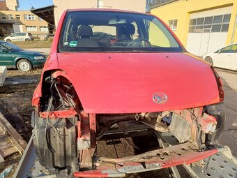 Díly z vozu Daihatsu Sirion,Subaru justy - 2