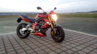 Kawasaki ER-6n - 2