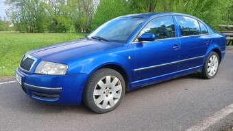 Škoda Superb 2.8 V6 - 2