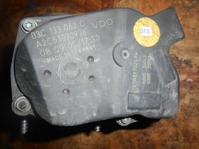 prodam skrtici klapku na vw golf 5 . 1.4 benzin - 2