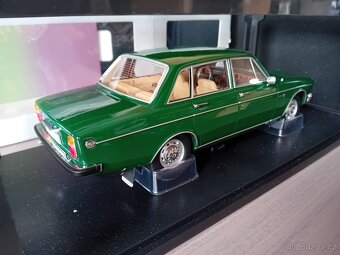 Alfa Romeo, Volvo a BMW 1:18 Triple9 - 2