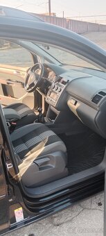 Volkswagen Touran 2.0 tdi - 2