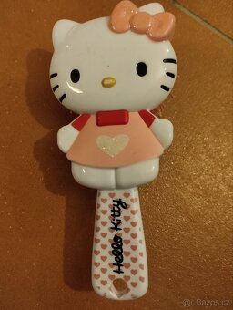 Hřebínek Hello Kitty - 2