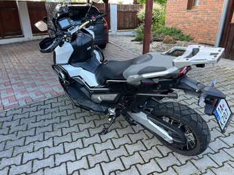 Hodna adv 750,14000 km,koupeno v ČR. - 2