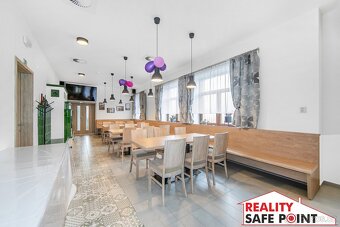 Prodej hotelu - Dobřany, ev.č. 00617 - 2
