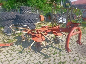 Obraceč sena Kuhn 5,2 m - 2