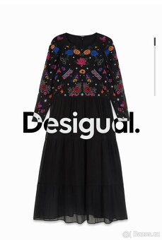 Vyšívané šaty Desigual - 2