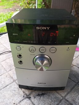 Philips MCM2000,Sony CMT-EH15,JVC UX-V3,JVC CA-MX30BK - 2