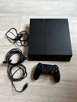 Ps4 + hry - 2