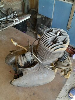 Motor Jawa 250 panelka - 2
