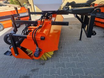 Zametací zařízení 2,4 m , zametač - 2