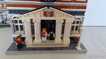 LEPIN 15003 Town Hall, kompatibilní s LEGO (klon 10224) - 2