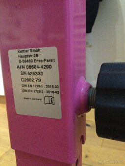 Rostoucí dětský stůl zn. Kettler - 2