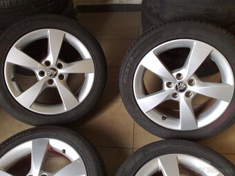 alu kola skoda 5x100 r16 original škoda 215/45/16 - 2