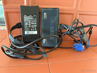 DELL D6000+Mini Display Port to VGA adapter - 2