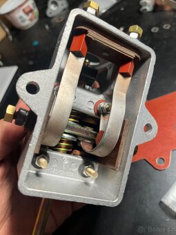 Křížový přepínač Velorex - 2