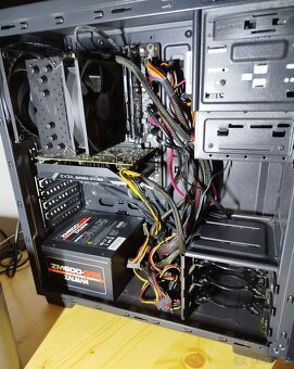 Starší herní PC - 2