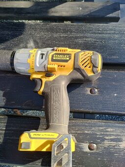 Vrtačka/šroubovák Stanley Fatmax - 2