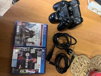 Prodávám PS4 pro - 2