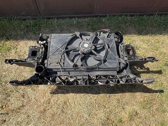 Chladičová stěna seat altea xl - 2