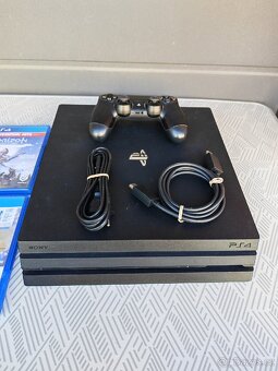 Playstation 4 PRO + hry - 2