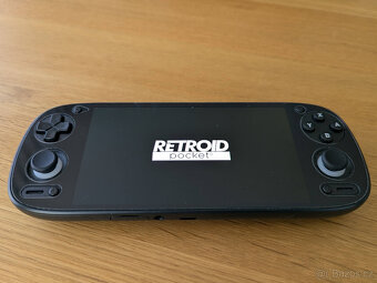 Retroid Pocket 5 - Android herní konzole - 2