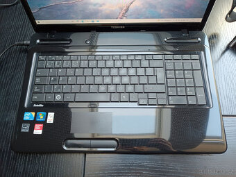 Notebook TOSHIBA SATELLITE L670 - 2
