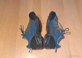 Prodám trekové/turistické/outdoorové boty, vel.41 zn.KRENGER - 2