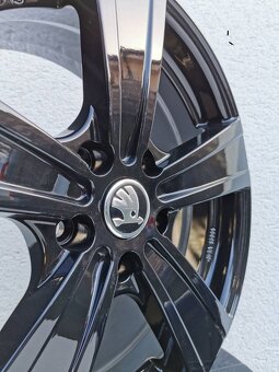 Škoda Octavia alu kola Diewe Black 5x112 R17 - 2