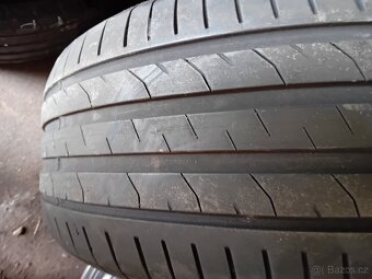 Prodám Sadu pneu 225/45/17 - 2