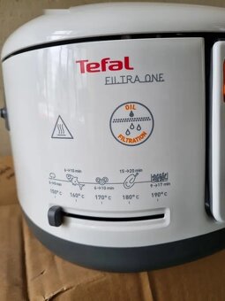Fritéza Tefal Filtra One FF162131 bílá - 2