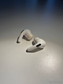 Airpods pro 1 - 2