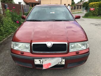 Skoda Octavia 1.6i - 2