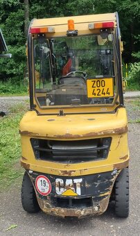 vysokozdvižný vozík Cat DP25N - 2