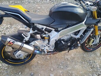 Aprilia tuono v4 - 2