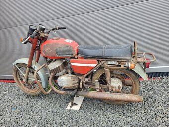Jawa 350/634 s doklady - 2