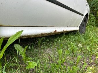Škoda Octavia I. 66kW na náhradní díly tech. do listopad 25 - 2