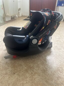Britax Römer Baby safe i-size vcetne zakladny - 2