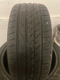 215/45/17 letní - 2