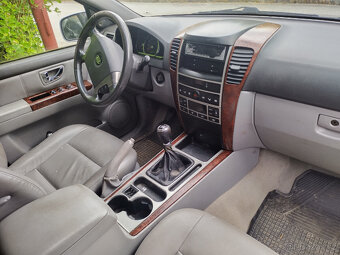 Kia Sorento - 2