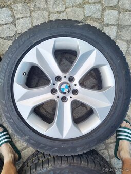 BMW X5 ALU. kola s pneu 255/50/19 zimní R19 - 2