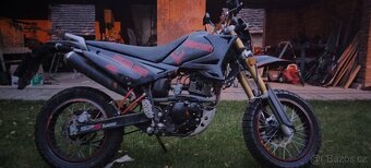 Yuki 125 sm - 2