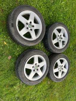 Alu kola Škoda Octavie 2 vel.16 205/55/r16 - 2