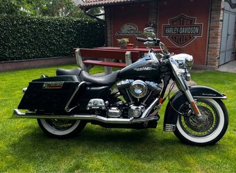 Harley - Davidson, grafitový Road King 96´ inch. - 2