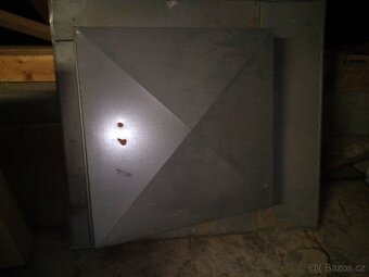 Střešní okno plechove - 2