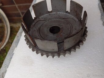 nahradni dily ČZ 175 - 2