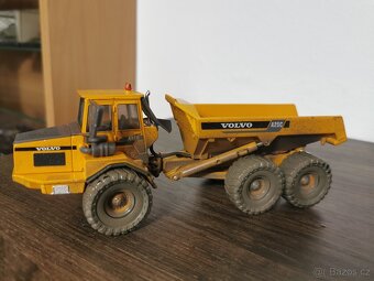 Modely nákladných áut 1:50 mercedes, scania, volvo - 2