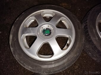 Alu kola Octavia r15 - 2