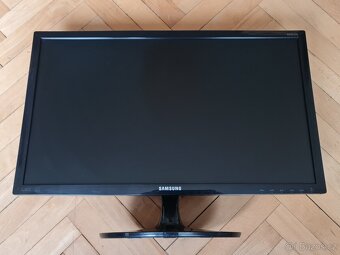 Samsung S24D300H, Full HD + nové repr. Genius - 2