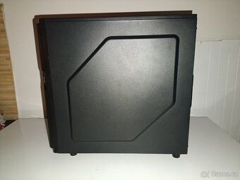 Výkonný herní PC s procesorem i5: plynulé hraní s Win 11 - 2